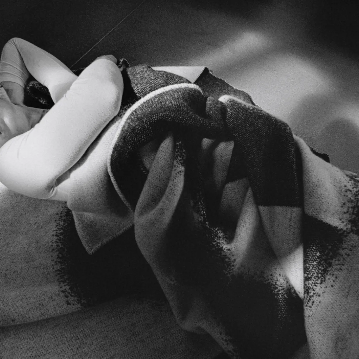 Hot IITTALA Huopa 130x180cm luonnonvalkoinen-musta Ecru-musta