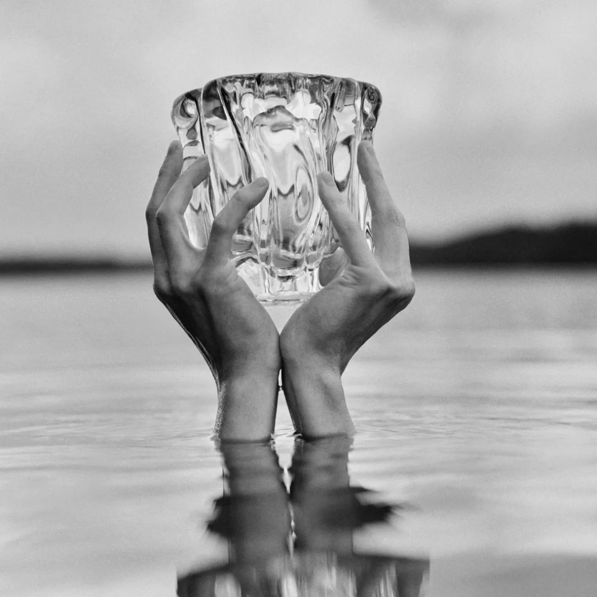 New IITTALA Kalvolan kanto taide-esine 140mm Tummanharmaa