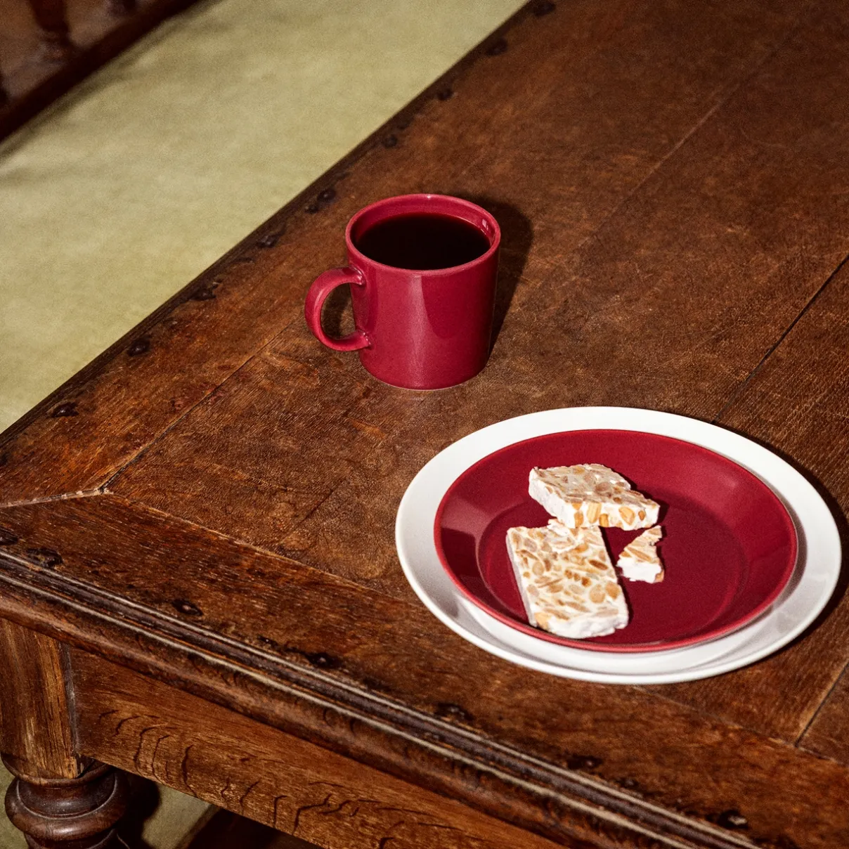 IITTALA Lautanen 17 cm kirsikka